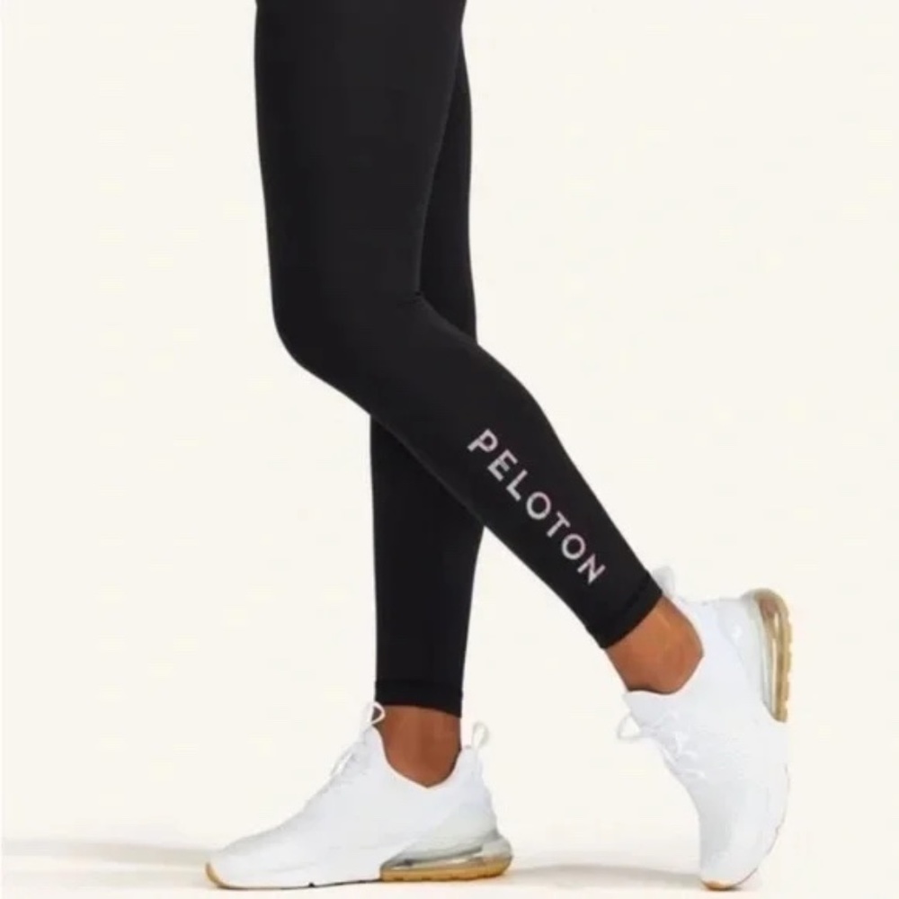 Peloton Lululemon Wunder Under Leggings